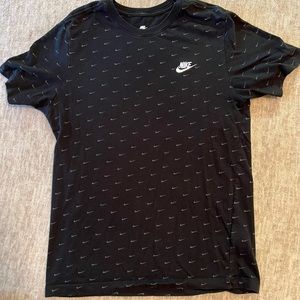 Nike T Shirt Mens Small